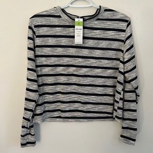 Agnes and Dora Cropped Pullover